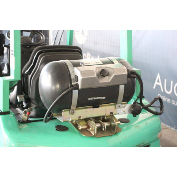 2013 ميتسوبيشي FG18NT-46946430