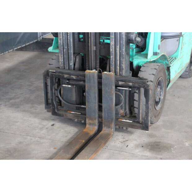 2013 MITSUBISHI FG18NT-46946457