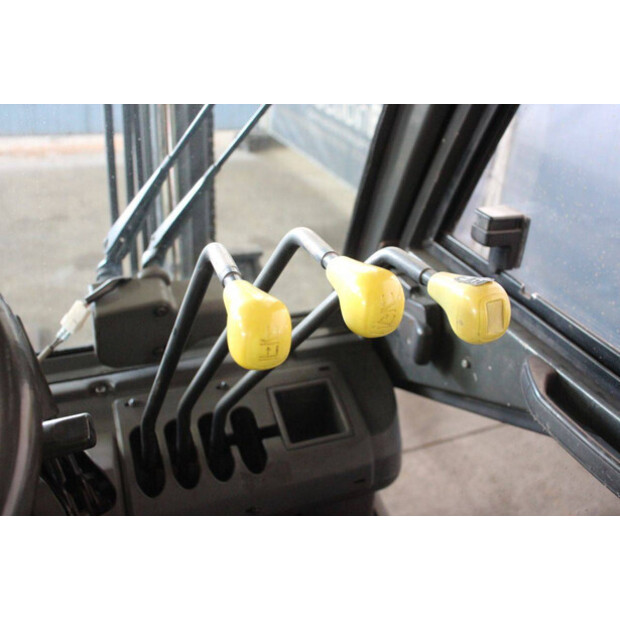 2008 نيسان U1D2A25LQ-46946532