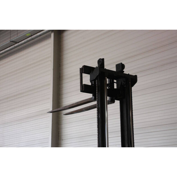 2008 نيسان U1D2A25LQ-46946536