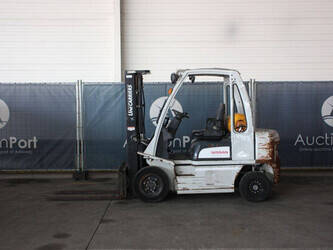 2014-nissan-u1d2a25lq-1449377-46946538