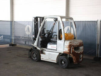 2014-nissan-u1d2a25lq-1449377-46946539