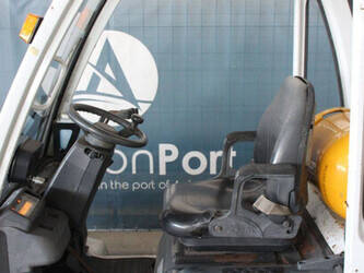 2014-nissan-u1d2a25lq-1449377-46946556