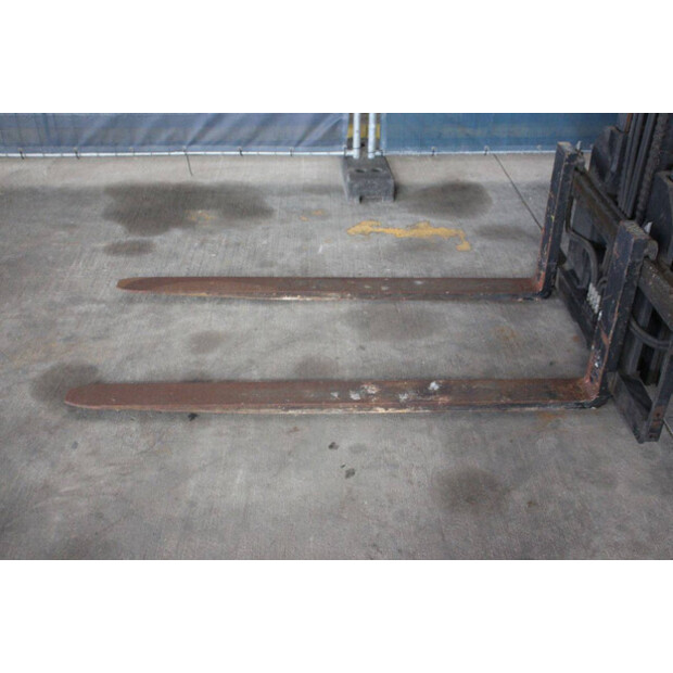 2012 TCM FG35T9-46946611