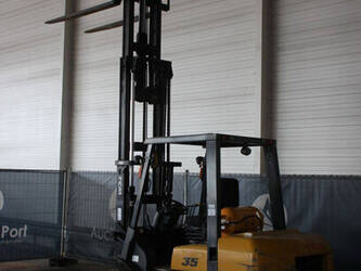 2012-tcm-fg35t9-46946629