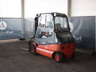 2007-linde-e25-02-1449381-46946665