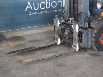 2007-linde-e25-02-1449381-46946671