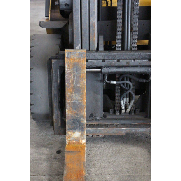 2008 كاتربيلر GP30NT-46946765