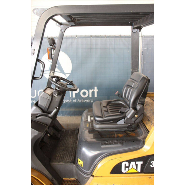 2008 كاتربيلر GP30NT-46946775