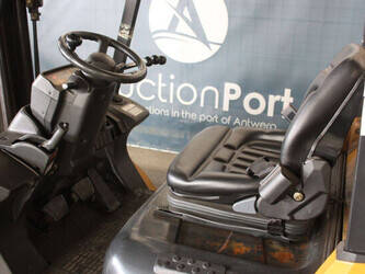 2008-caterpillar-gp30nt-46946776