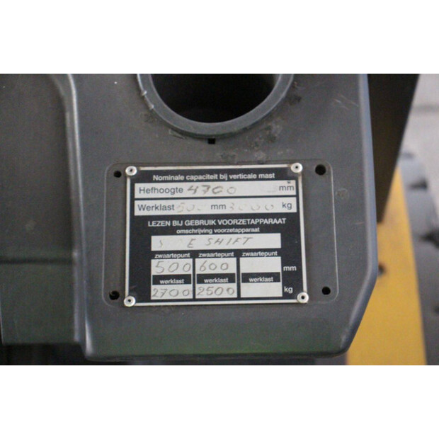 2008 كاتربيلر GP30NT-46946781