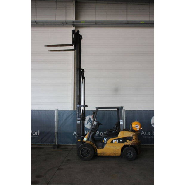 2008 كاتربيلر GP30NT-46946784