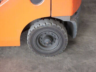 2017-toyota-02-8fgf15-1449386-46946832