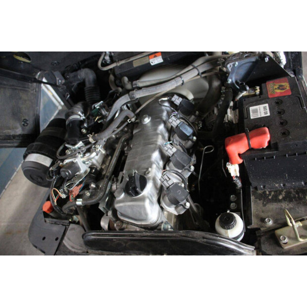 2016 UNICARRIERS P1D1A18LQ-46946868