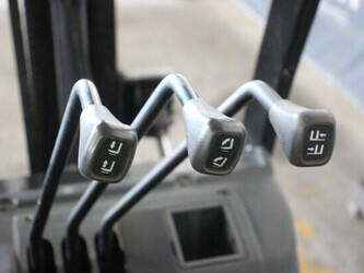 2016-unicarriers-p1d1a18lq-1449387-46946877