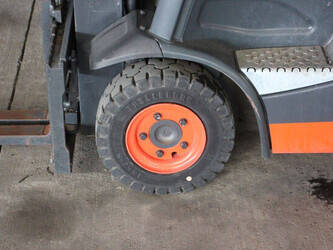 2016-linde-h16cng-01-46946897