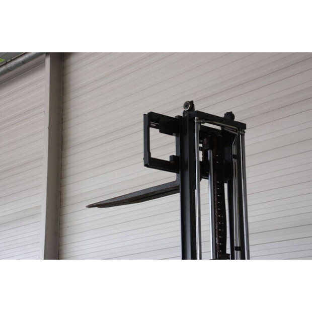 2016 Linde H16CNG-01-46946914