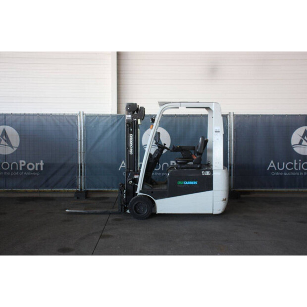 2015 UNICARRIERS AG1N1L18Q-46946916