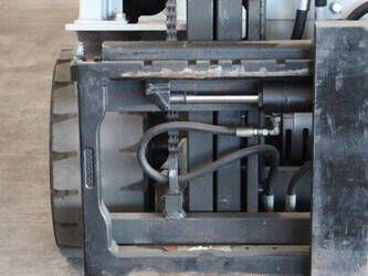 2015-unicarriers-ag1n1l18q-46946925