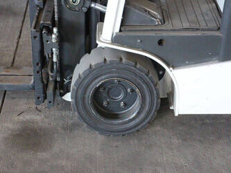 2015-unicarriers-ag1n1l18q-46946928