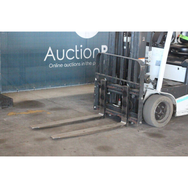 2016 UNICARRIERS AG1N1L18Q-46946982