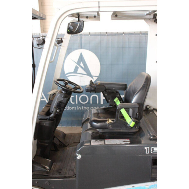 2016 UNICARRIERS AG1N1L18Q-46946993