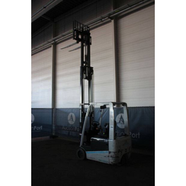 2016 UNICARRIERS AG1N1L18Q-46947002