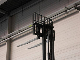 2016-unicarriers-ag1n1l18q-1449391-46947003