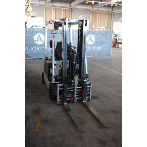 2016 UNICARRIERS JAG1N1L18Q-46947009