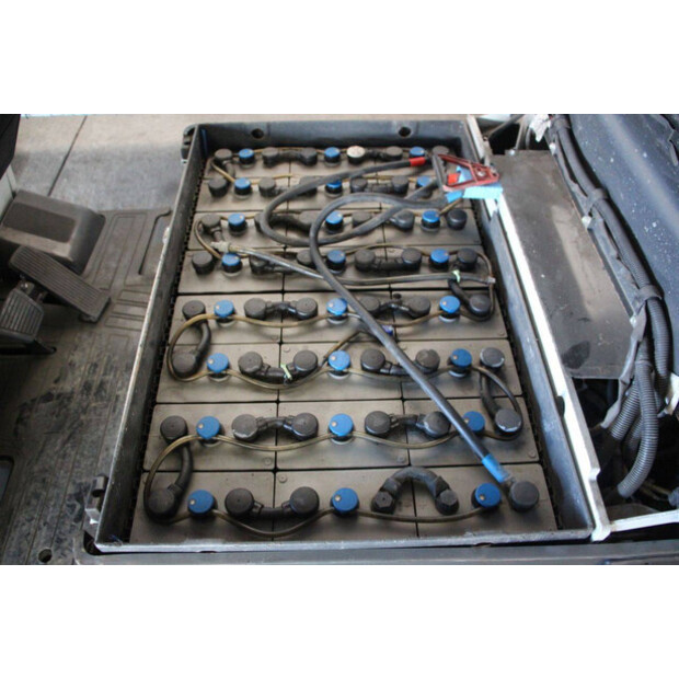 2016 UNICARRIERS JAG1N1L18Q-46947022