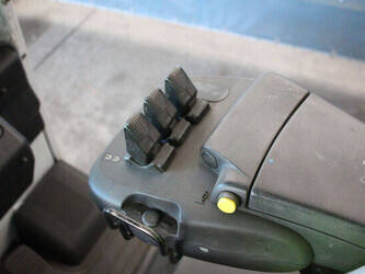 2015-unicarriers-ag1n1l18q-1449393-46947058