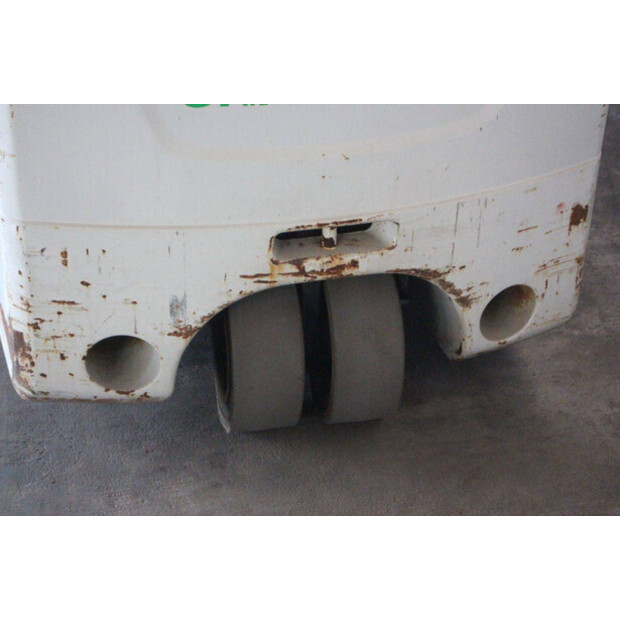 2018 UNICARRIERS AG2N1L18Q-46947077