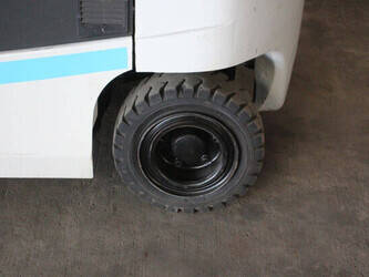 2015-unicarriers-jag1n1l16q-46947106