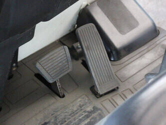 2015-unicarriers-jag1n1l16q-46947114