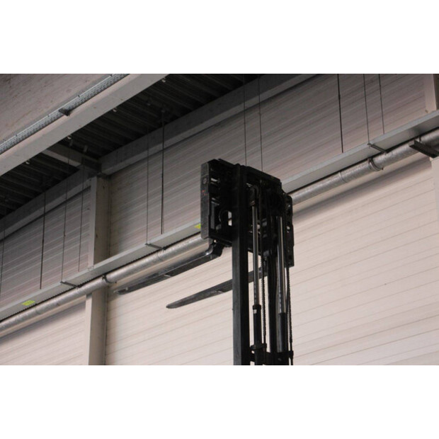 2015 UNICARRIERS JAG1N1L16Q-46947122