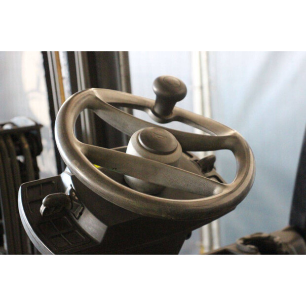 2017 Yale GLP25VX-46947146