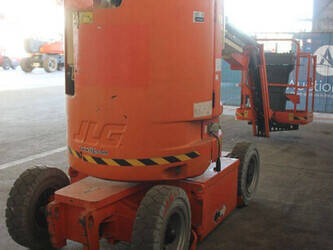 2013-jlg-e300ajp-1449397-46947159