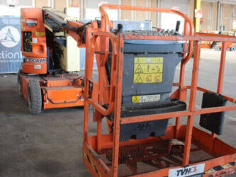 2013-jlg-e300ajp-1449397-46947160