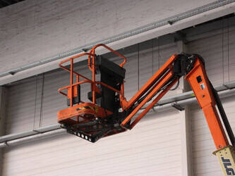 2013-jlg-e300ajp-1449397-46947180