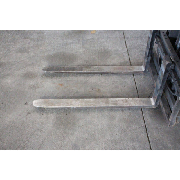 2015 UNICARRIERS G1Q2L25Q-46947257