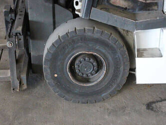 2015-unicarriers-g1q2l25q-46947259