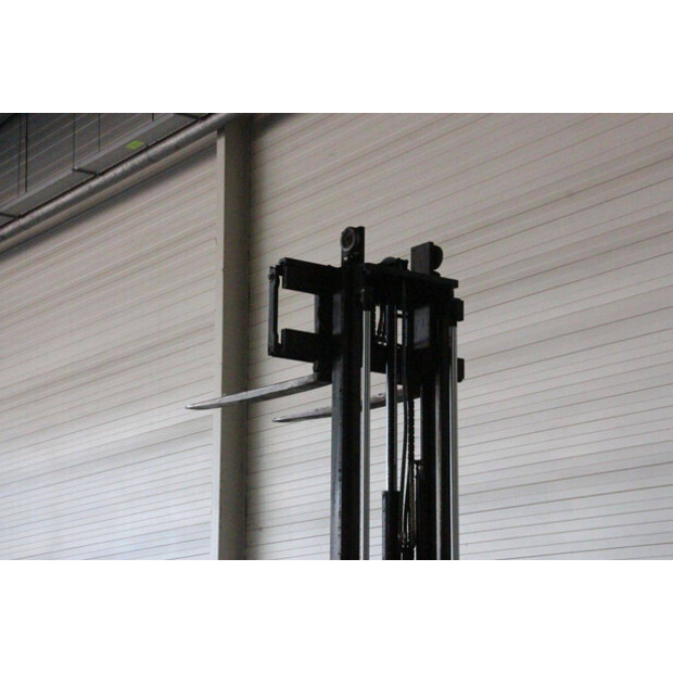 2015 UNICARRIERS G1Q2L25Q-46947275