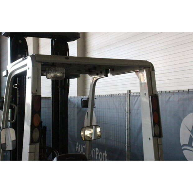 2014 UNICARRIERS AG1N1L16Q-46947289