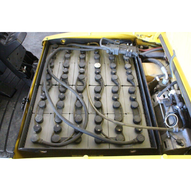 2012 هايستر J1.8XNT-46947318