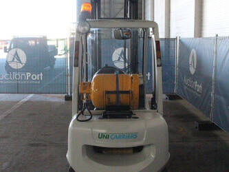 2014-unicarriers-u1d2a25lq-1449403-46947334