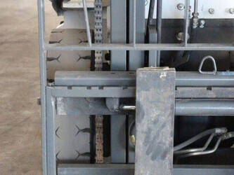 2014-unicarriers-u1d2a25lq-1449403-46947342