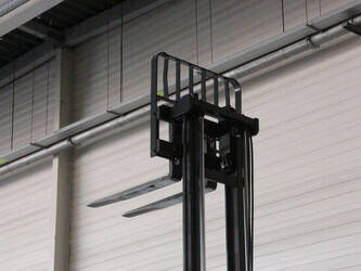 2014-unicarriers-u1d2a25lq-1449403-46947363