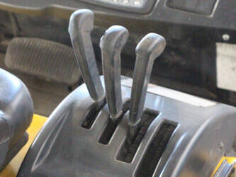 2006-yale-erp18atf-46947454