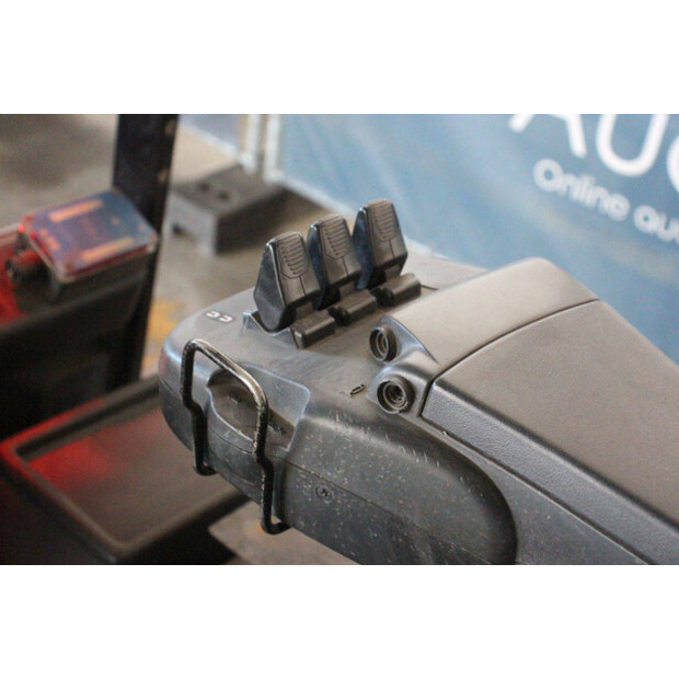 2015 UNICARRIERS G1Q2L25Q-46947484