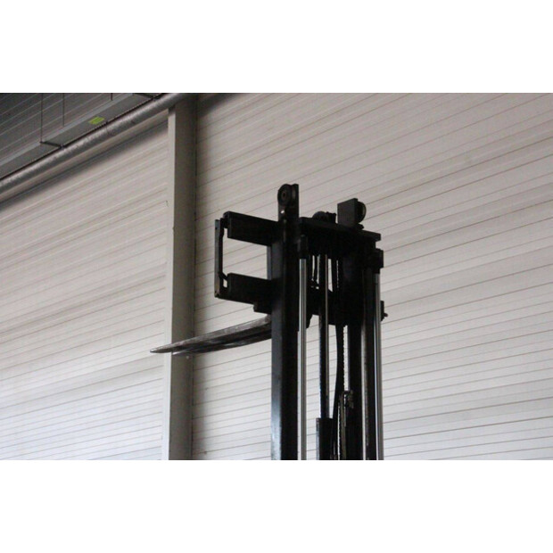 2015 UNICARRIERS G1Q2L25Q-46947490